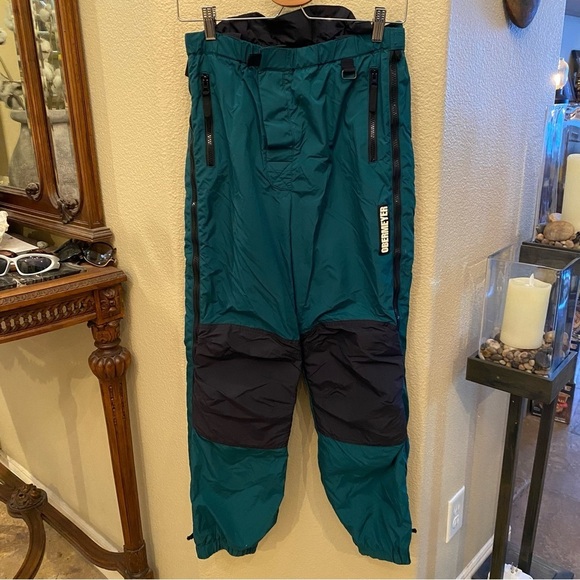 Obermeyer Other - OBERMEYER Green Black Ski Snowboard Pants Size Junior 16Y Unisex-Missing Parts